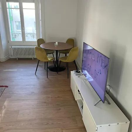 Apparement Au Centre De 4 Minutes De Appartement